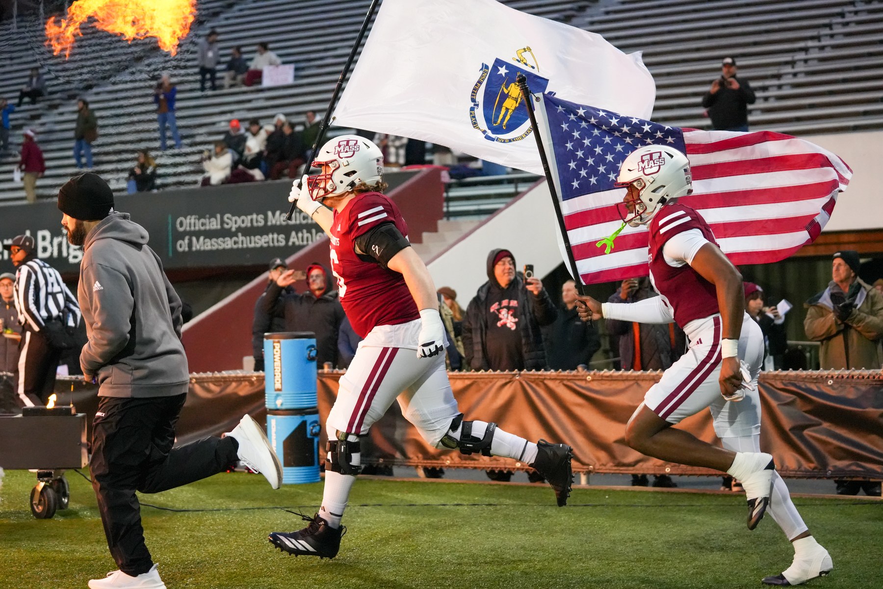 Nolan Lessard action photography sample