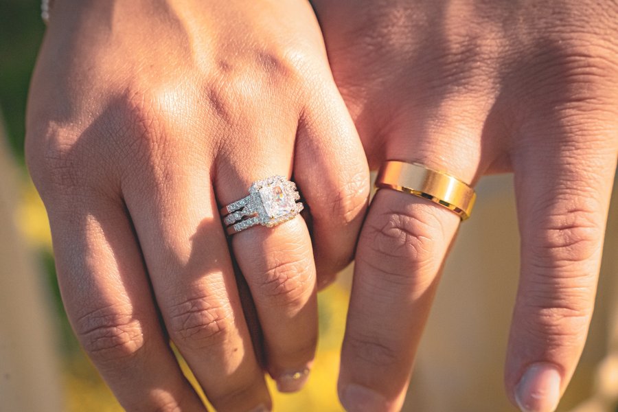 Close-up detail of wedding rings at a Western Massachusetts wedding